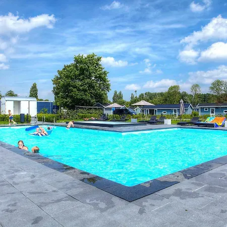 Holiday Droompark Bad Hulckesteijn.4 בית נופש Diermen